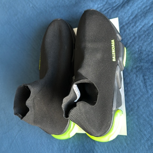 Balenciaga Black and Clear Neon Yellow Speed Trainer Size 44 or US 11 - Picture 2 of 7